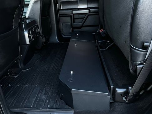 Used 2019 Ford F150 XLT w/ Equipment Group 302A Luxury image 13