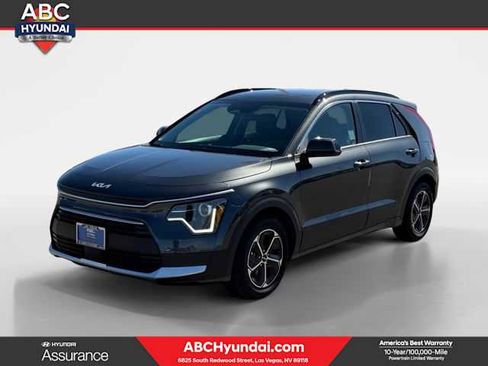 Used 2023 Kia Niro EX image 1