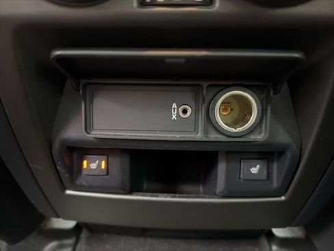 Used 2013 Land Rover LR4 HSE image 22