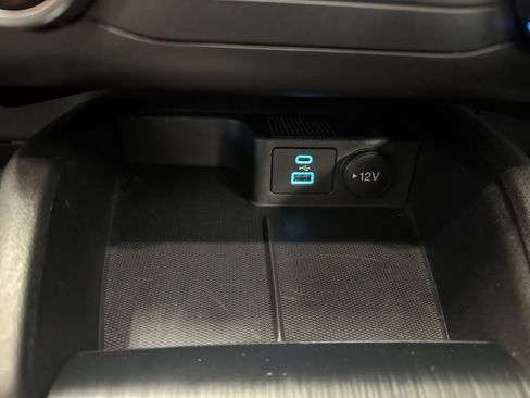 Used 2023 Ford Escape AWD image 37