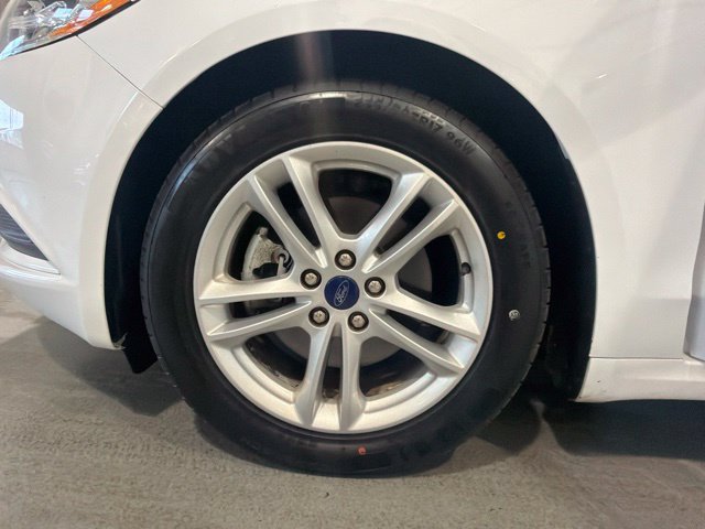 Used 2018 Ford Fusion SE w/ Fusion SE Technology Package FWD image 28