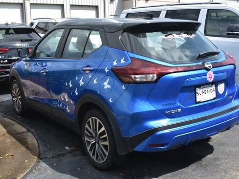 Used 2023 Nissan Kicks SV FWD image 5