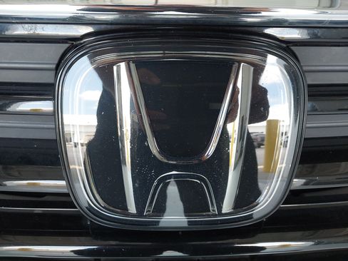 Used 2023 Honda Odyssey Touring image 31