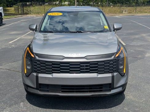 Used 2026 Kia Sportage LX FWD image 2