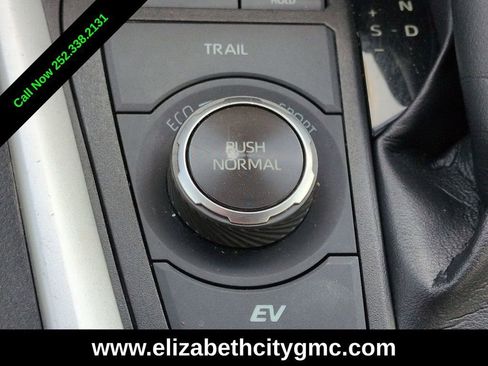 Used 2022 Toyota RAV4 XLE w/ Convenience Package AWD/4WD image 33