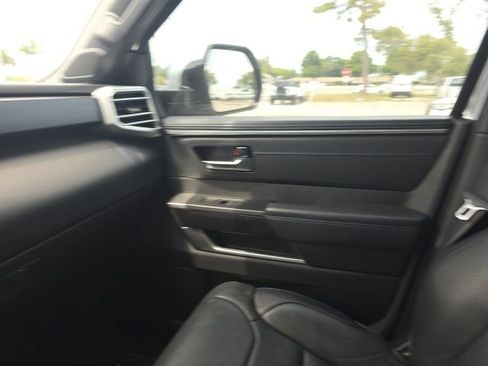 Used 2024 Toyota Tundra Platinum AWD/4WD image 15