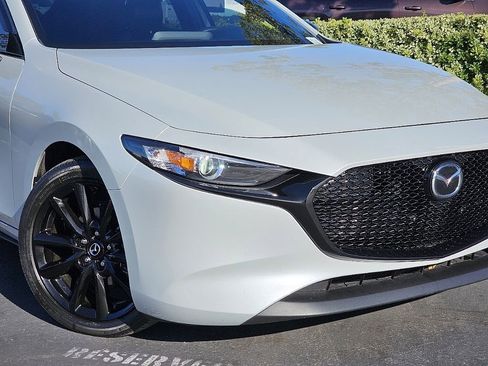 Certified 2025 MAZDA MAZDA3 s Sport image 6