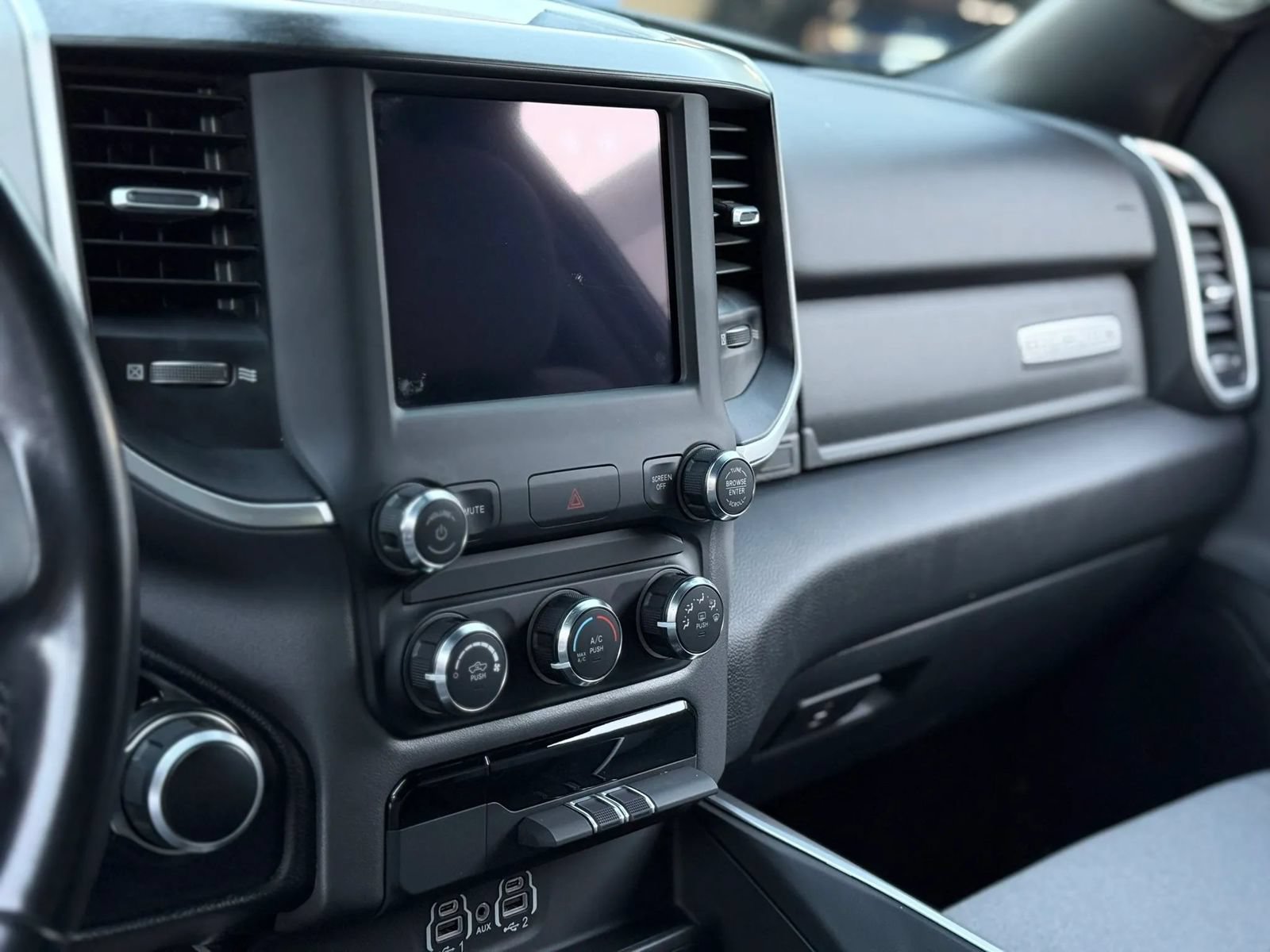 Used 2021 RAM 1500 Big Horn RWD image 18