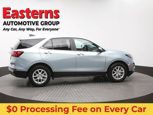 Used 2022 Chevrolet Equinox LT FWD image 42