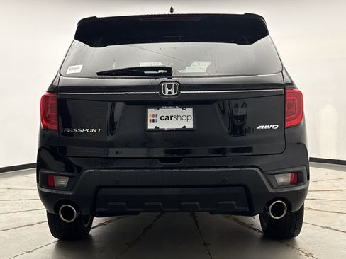 Used 2023 Honda Passport EX-L image 4