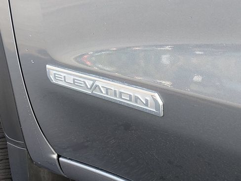 Used 2022 GMC Sierra 1500 Elevation AWD/4WD image 18