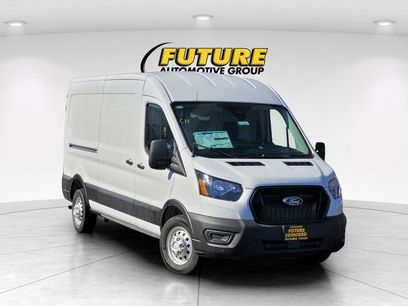 New 2026 Ford Transit 250 148 Medium Roof w/ Load Area Protection Package