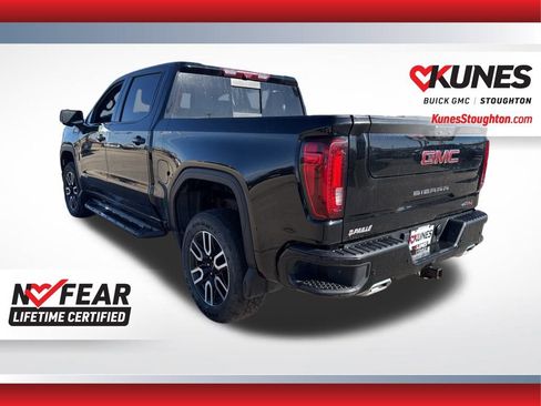 Used 2023 GMC Sierra 1500 AT4 image 9