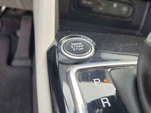 Used 2025 Kia Sportage EX AWD/4WD image 39