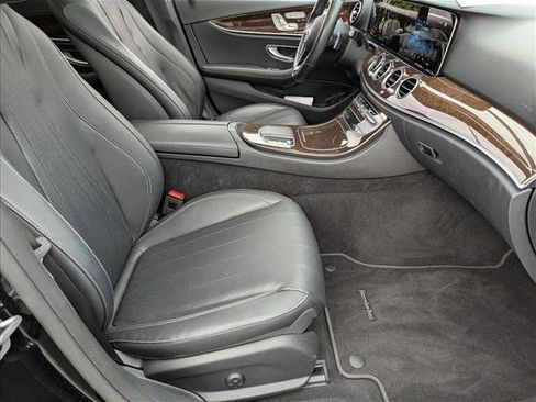 Certified 2022 Mercedes-Benz E 450 4MATIC Sedan image 20