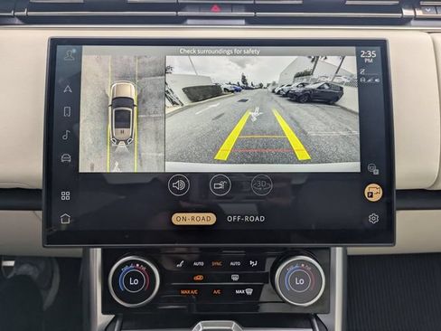 Used 2023 Land Rover Range Rover Autobiography AWD/4WD image 24