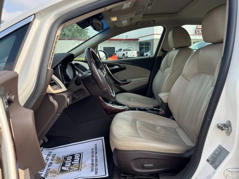 Used 2012 Buick Verano Leather FWD image 15