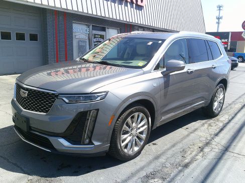 Used 2021 Cadillac XT6 Premium Luxury AWD/4WD image 12