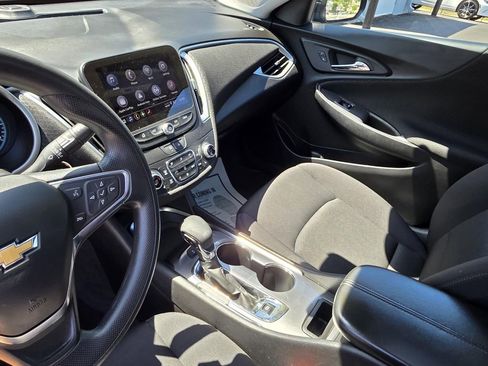Used 2024 Chevrolet Malibu LT FWD image 21