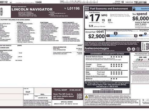 Certified 2026 Lincoln Navigator Reserve AWD/4WD image 2