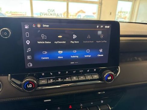 Used 2025 Chevrolet Colorado ZR2 AWD/4WD image 42