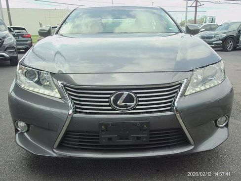 Used 2013 Lexus ES 350 w/ Premium Pkg image 2