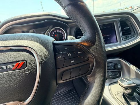 Used 2021 Dodge Challenger R/T Scat Pack RWD image 15