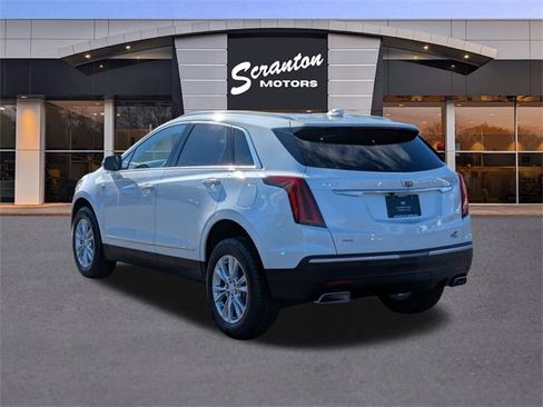 New 2025 Cadillac XT5 Luxury image 3