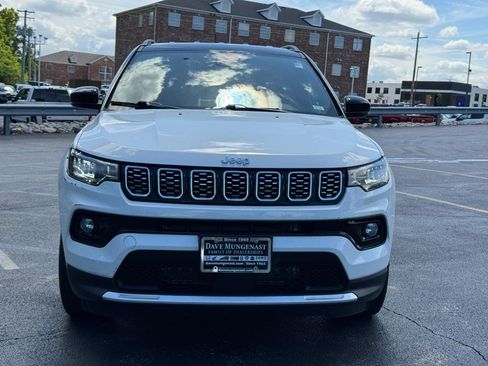 Used 2024 Jeep Compass Limited AWD/4WD image 10