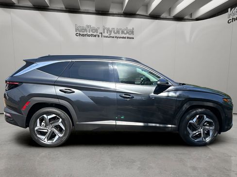 Certified 2023 Hyundai Tucson Limited AWD/4WD image 6