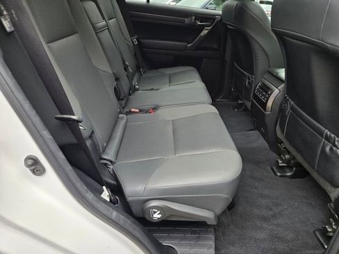 Used 2022 Lexus GX 460 w/ Black Line Special Edition AWD/4WD image 13