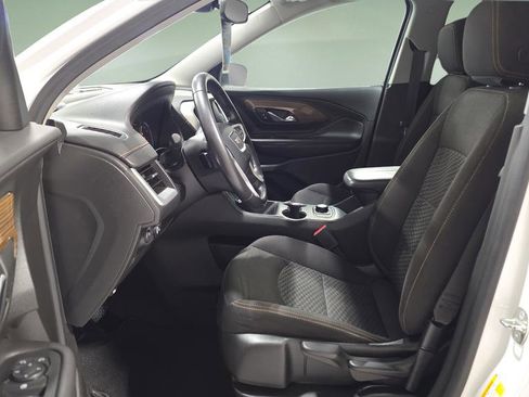 Used 2020 GMC Terrain SLE image 10