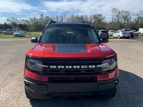 New 2024 Ford Bronco Sport Outer Banks image 3