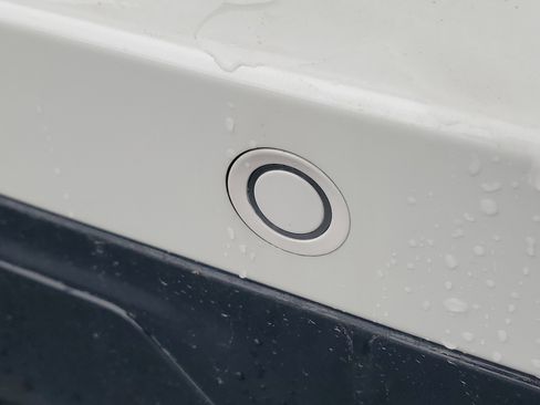 New 2026 Lincoln Navigator Reserve AWD/4WD image 6