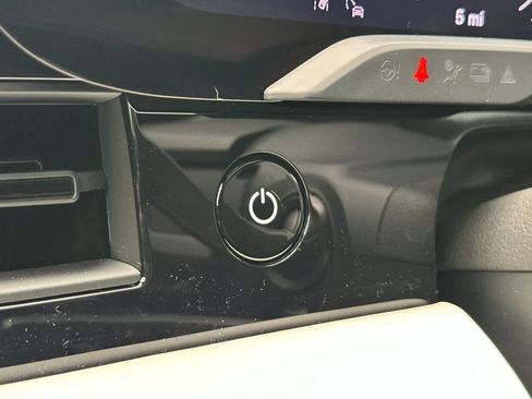 New 2026 Porsche Taycan image 25