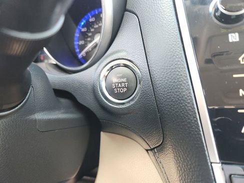 Used 2019 Subaru Outback 2.5i Limited image 33