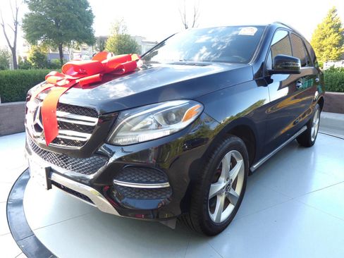 Used 2019 Mercedes-Benz GLE 400 4MATIC image 5