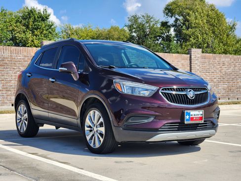 Used 2017 Buick Encore Preferred image 4