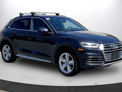 Used 2018 Audi Q5 2.0T Premium Plus w/ Premium Plus Package