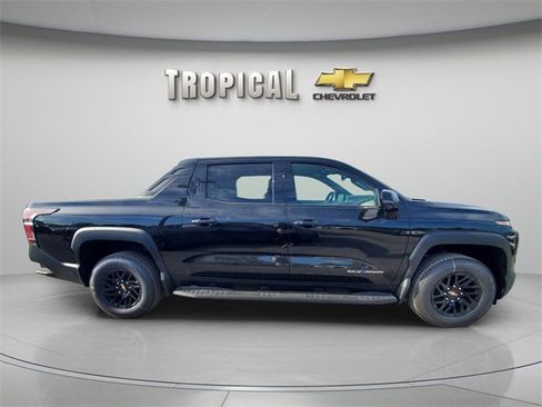 New 2026 Chevrolet Silverado EV LT w/ Plus Package image 2