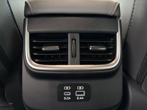 Certified 2025 Subaru Outback Premium AWD/4WD image 7