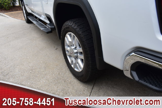 Used 2022 GMC Sierra 2500 SLT w/ SLT Premium Package AWD/4WD image 16