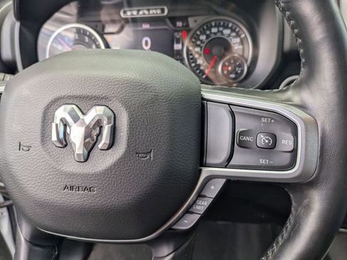 Used 2019 RAM 1500 Big Horn AWD/4WD image 16
