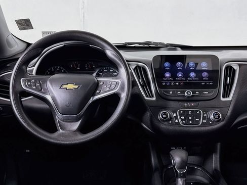 Used 2022 Chevrolet Malibu LT FWD image 24