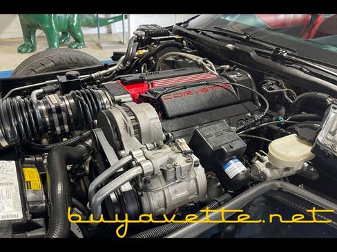 Used 1996 Chevrolet Corvette Coupe RWD image 24