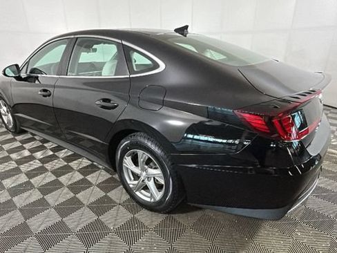 Used 2023 Hyundai Sonata SE FWD image 4