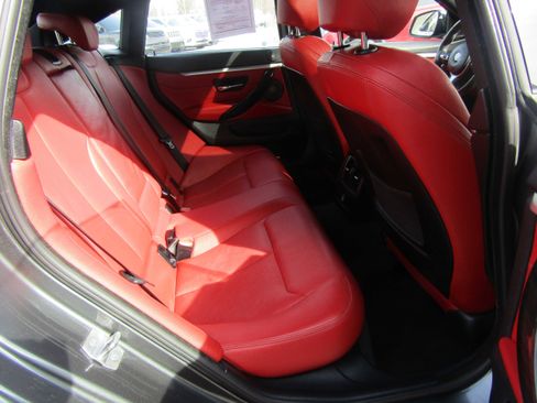 Used 2020 BMW 440i Gran Coupe xDrive image 22