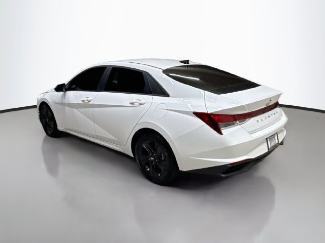 Used 2021 Hyundai Elantra SEL FWD image 7