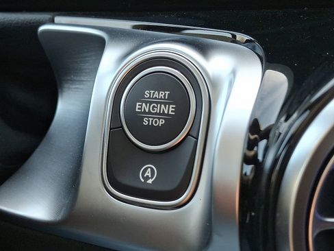 Used 2026 Mercedes-Benz GLB 250 GLB 250 image 20