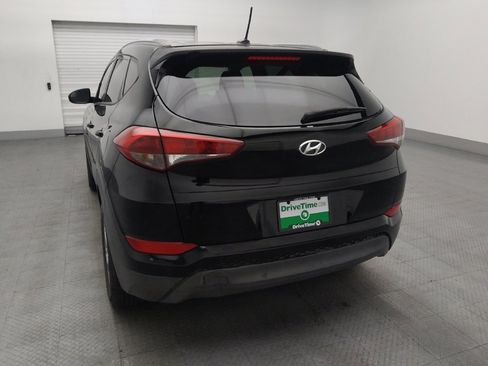 Used 2017 Hyundai Tucson SE image 6